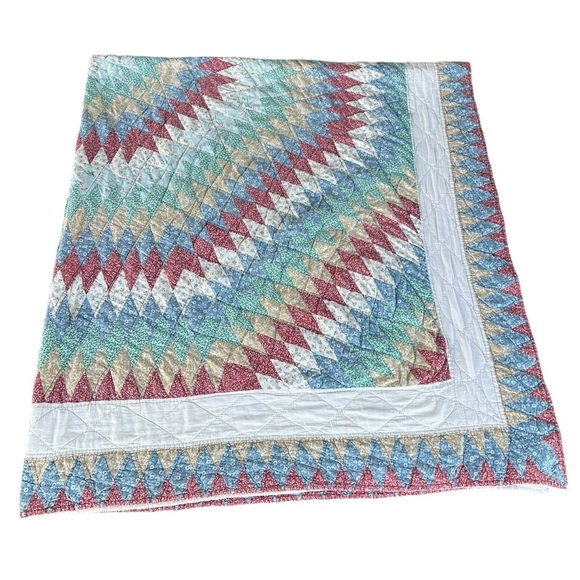 VTG Star Burst Quilt Calico Prairie Diamond Patchwork Hand Quilted 86x99 READ - Picture 5 of 16